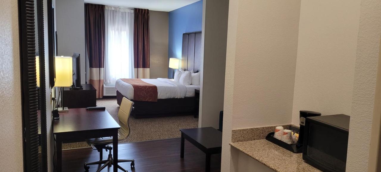 Comfort Suites Mandeville - Covington Eksteriør billede