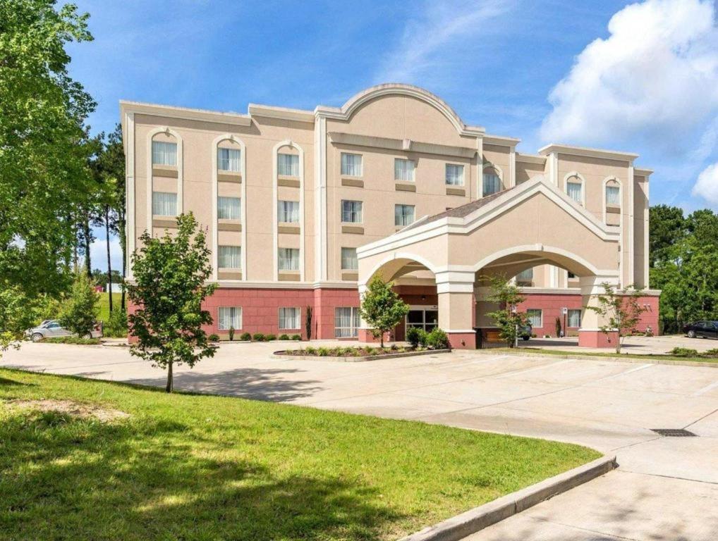 Comfort Suites Mandeville - Covington Eksteriør billede